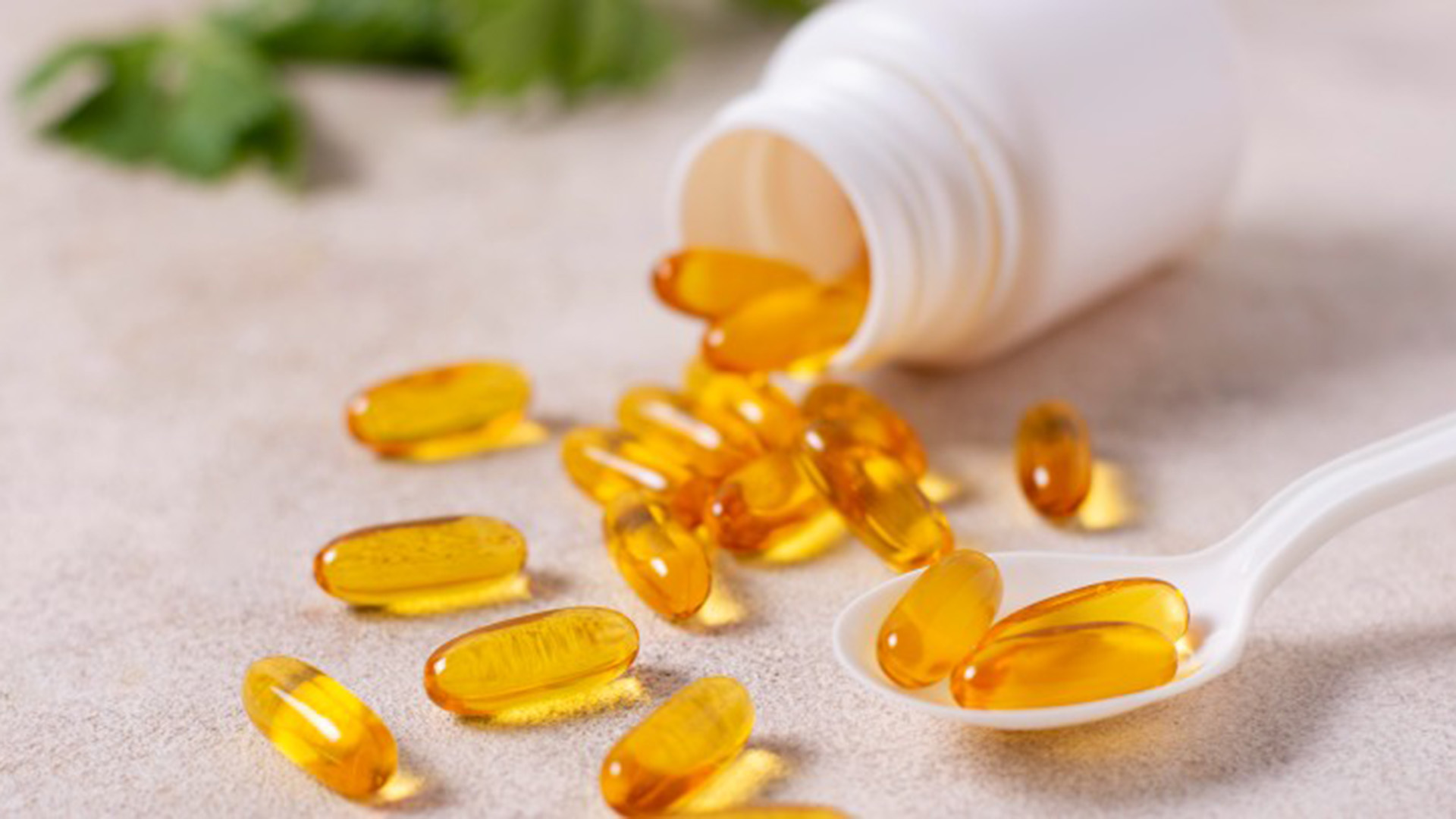 Vitamin D, B12, and Iron Deficiency: Symptoms, Tests, and Treatment